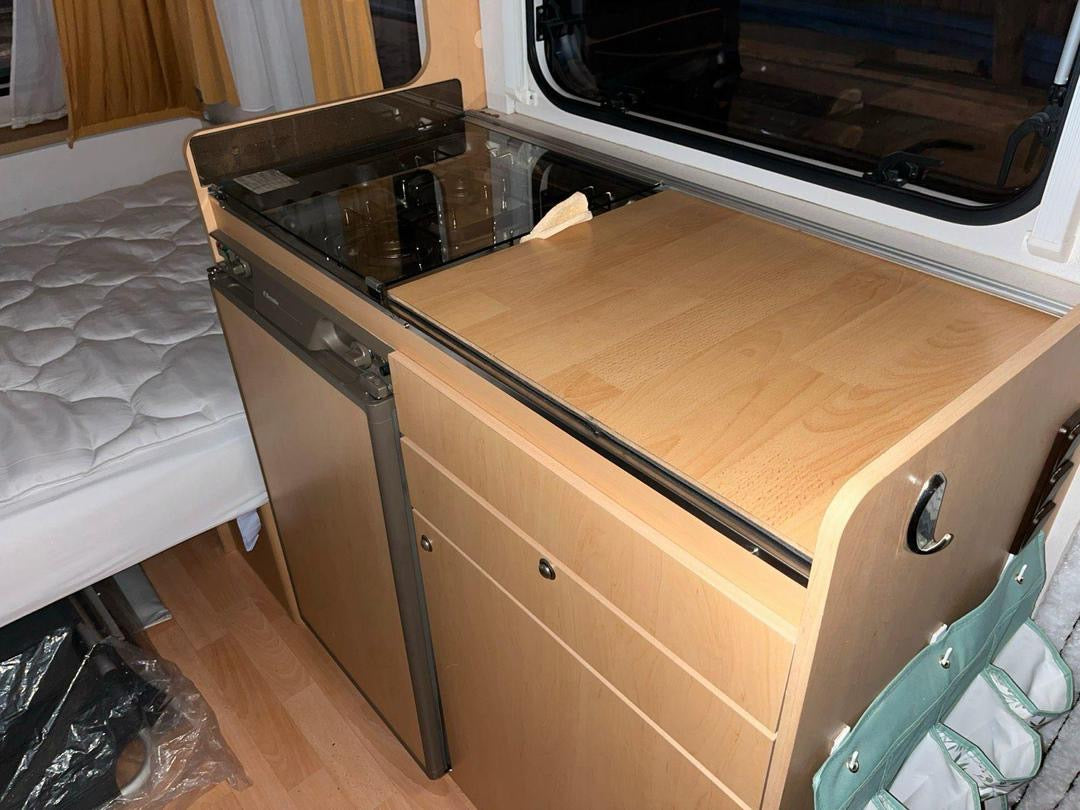 À VENDRE - CARAVANE COSY